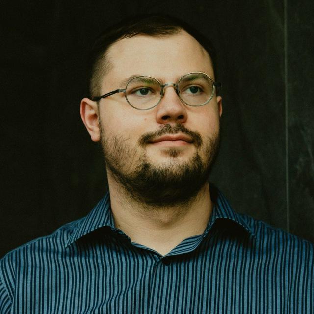 Денис Пристай