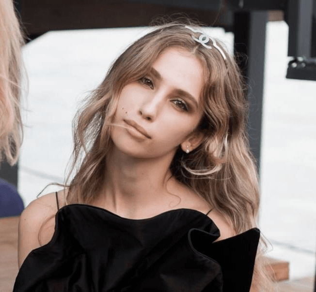 Аміна Вірчис