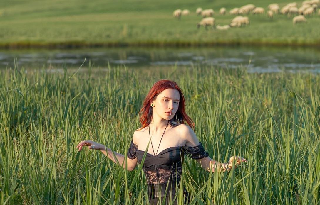 Катерина-Мальвіна Середняк