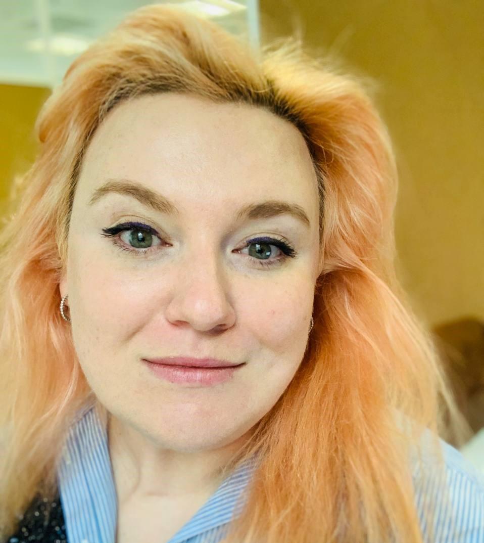 Анна Великоіваненко