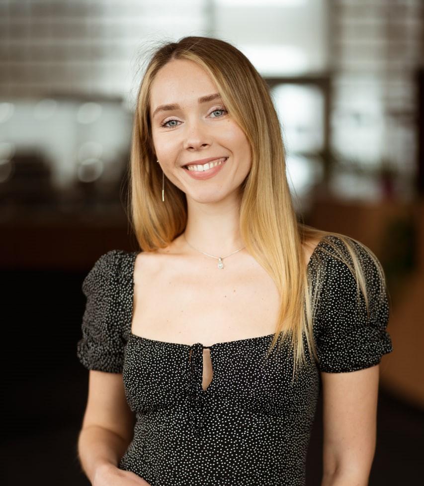 Олена Карась