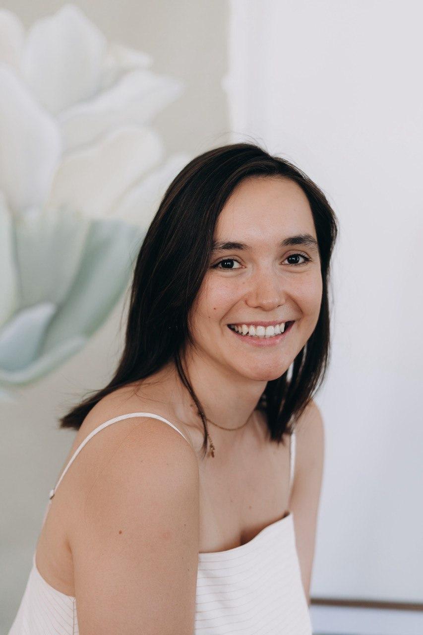 Альона Медведєва