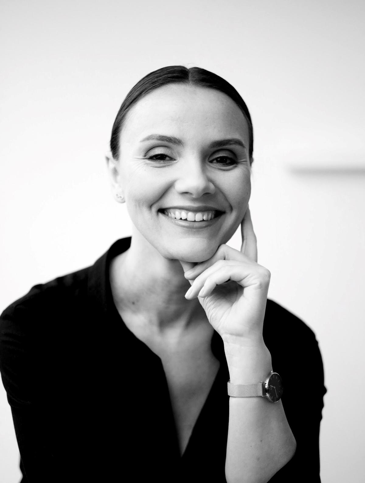 Наталі Контемір