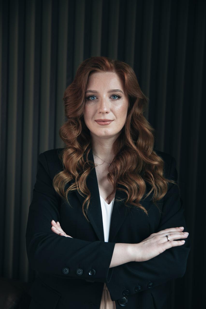 Анна Романова