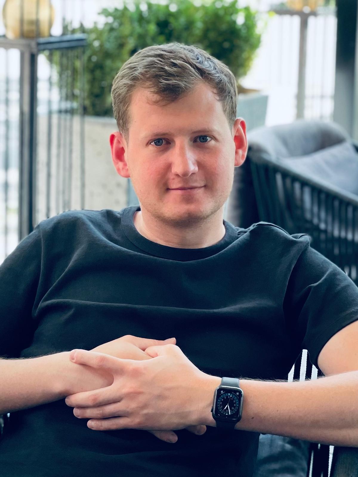 Євген Шапошніков