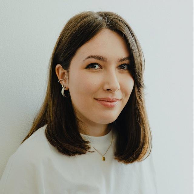 Віка Плешкова