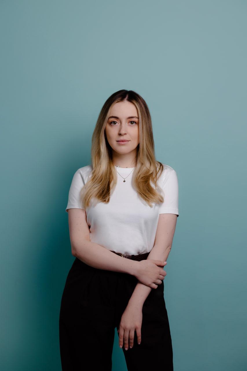 Анна Леськів