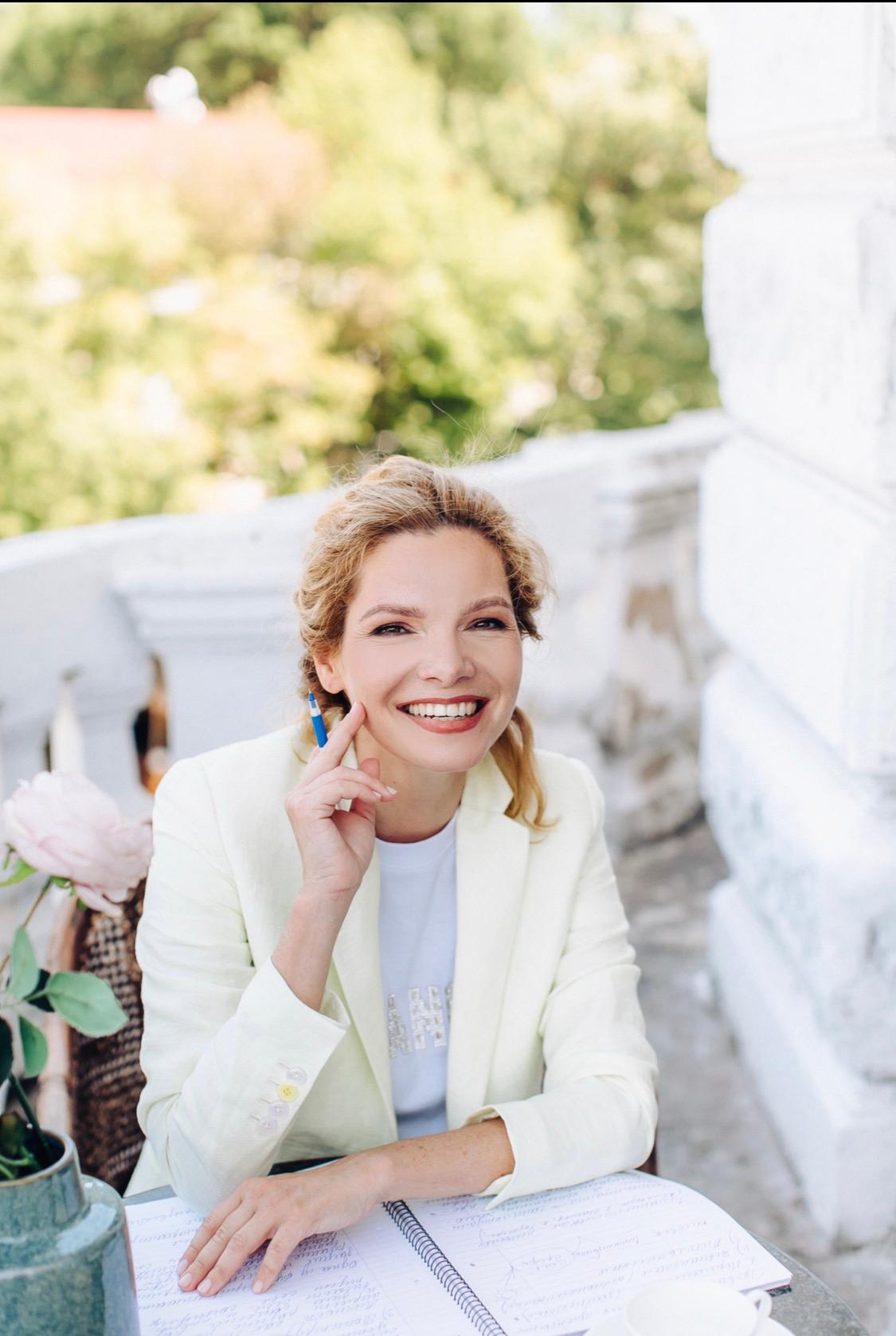 Надія Лагутіна