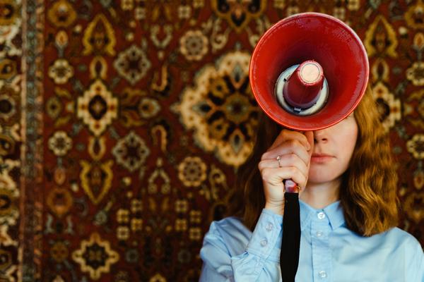 Ревізія: Питання із зірочкою: як стати маркетологом? Поради та історія юристки, яка свічнулась у маркетинг